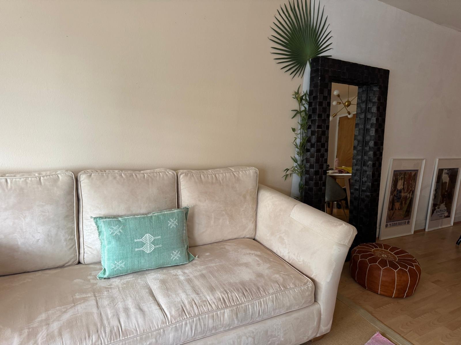 WhatsApp Image 2025-10-24 à 02.03.26_7ecd89d0