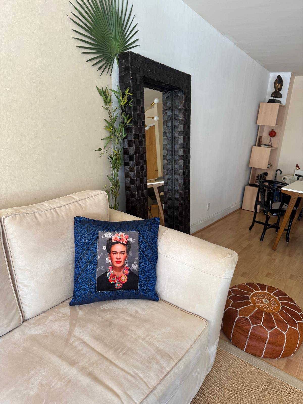 WhatsApp Image 2025-11-22 at 19.58.22 (1)