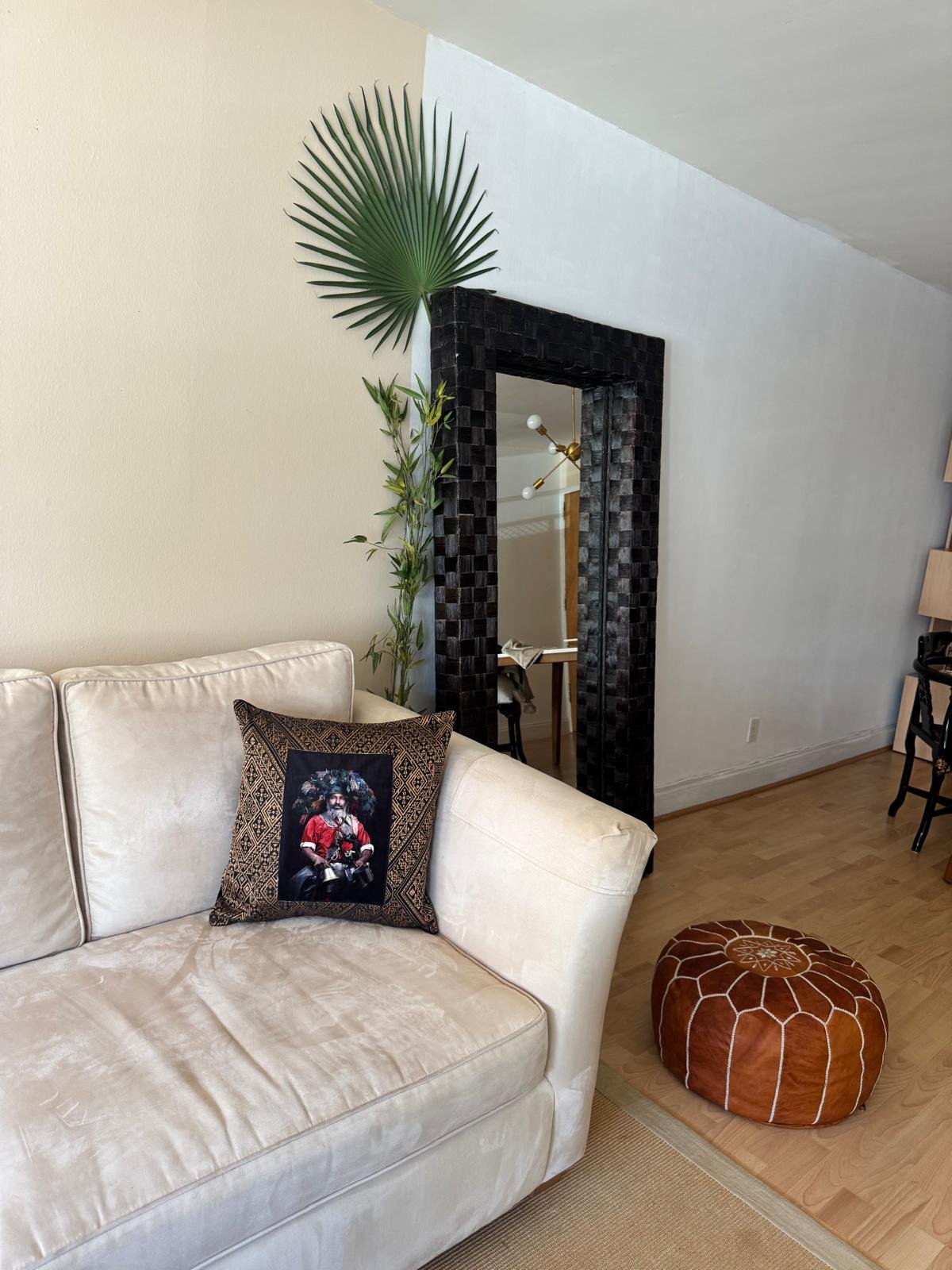 WhatsApp Image 2025-11-22 at 20.12.45 (1)