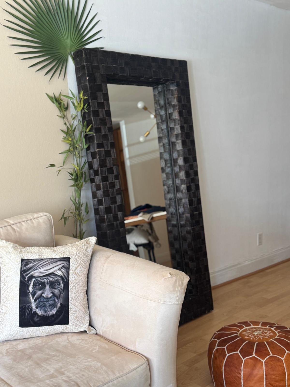 WhatsApp Image 2025-11-22 at 20.14.07 (2)