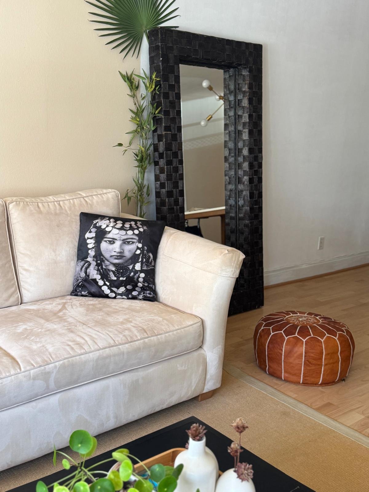 WhatsApp Image 2025-11-22 at 20.53.58 (1)